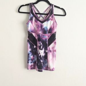 Lululemon sports top